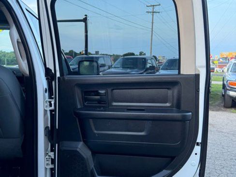 Used 2017 RAM 1500 Express w/ Express Value Package image 13