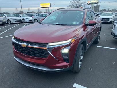 Used 2025 Chevrolet Trax LT w/ LT Convenience Package