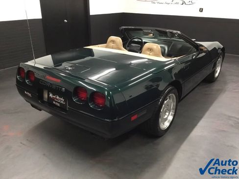Used 1995 Chevrolet Corvette Convertible image 11