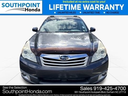 Used 2011 Subaru Outback 2.5i Premium w/ All-Weather Pkg image 2