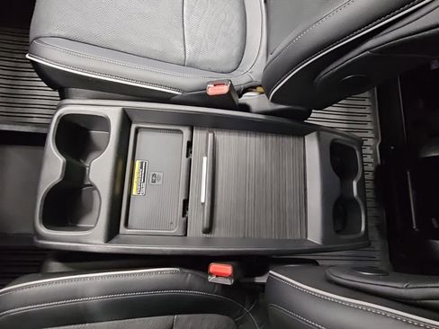 Used 2024 Honda Odyssey Elite image 23