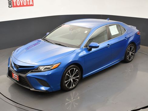 Used 2019 Toyota Camry SE image 23