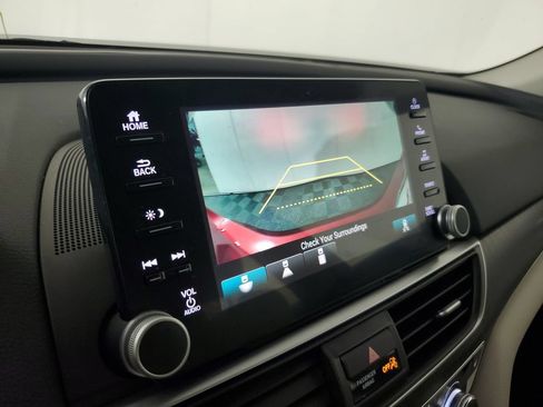 Used 2019 Honda Accord EX-L image 26