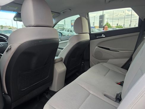Used 2019 Hyundai Tucson Value AWD/4WD image 11