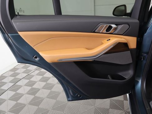 Used 2026 BMW X5 xDrive40i w/ Climate Comfort Package image 28