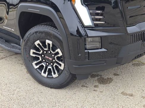 New 2026 GMC Sierra EV Elevation image 3