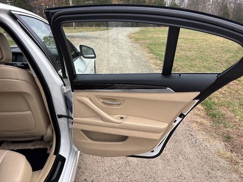 Used 2013 BMW 528i xDrive Sedan image 15