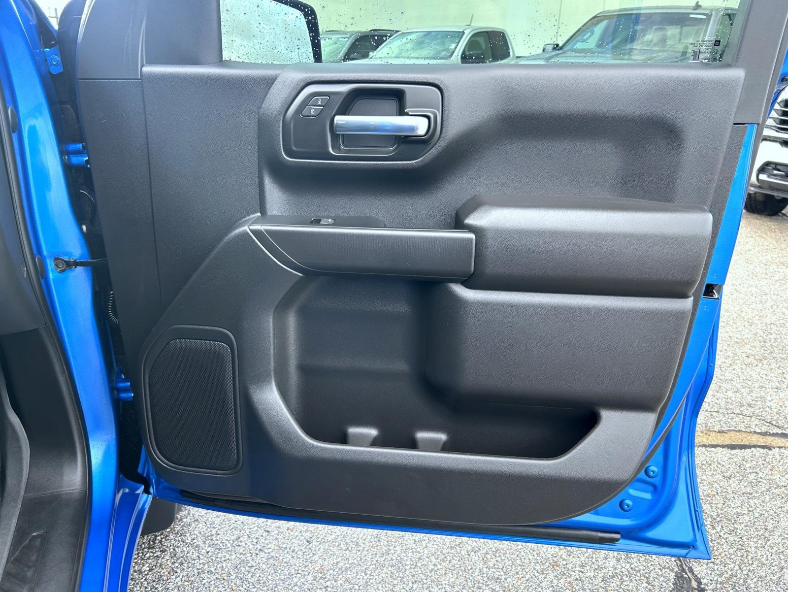 Certified 2023 Chevrolet Silverado 1500 Custom AWD/4WD image 15