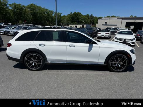 Certified 2022 Mercedes-Benz E 450 4MATIC All-Terrain Wagon image 9