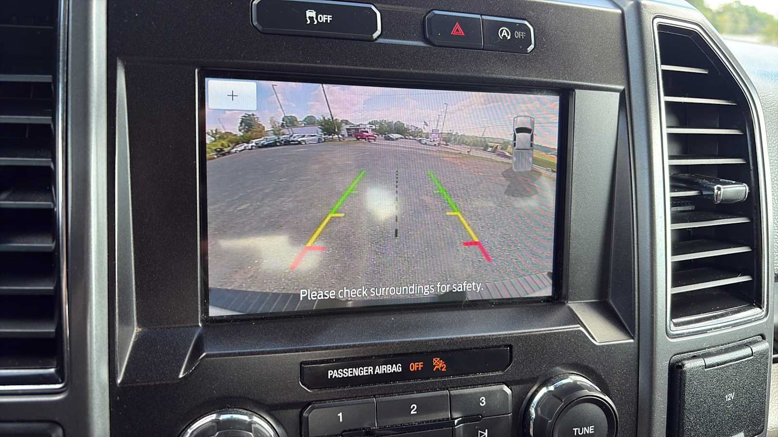 Used 2019 Ford F150 XLT w/ Equipment Group 301A Mid AWD/4WD image 12