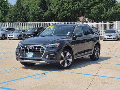 Used 2023 Audi Q5 2.0T Premium AWD/4WD image 2