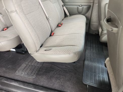 New 2025 Chevrolet Express 3500 LT w/ LT Preferred Equipment Group image 30