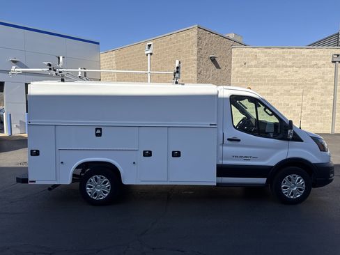 Used 2024 Ford Transit 350 w/ Interior Upgrade Package image 10