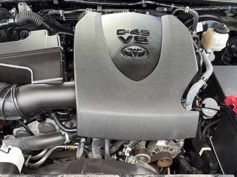 Used 2023 Toyota Tacoma Limited AWD/4WD image 14