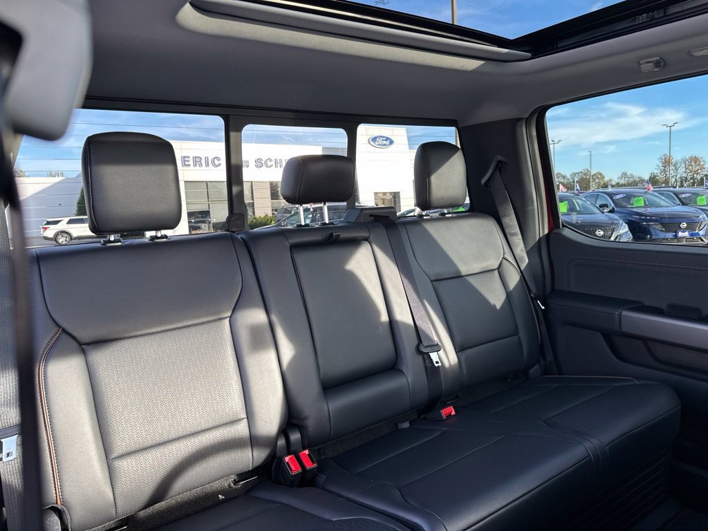 New 2027 Ford F350 Lariat w/ Black Appearance Package AWD/4WD image 16