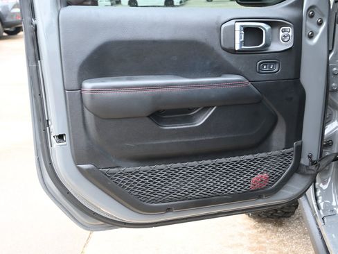 Used 2021 Jeep Wrangler Unlimited Rubicon image 11