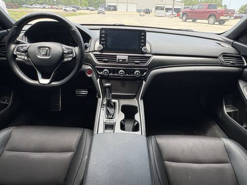 Used 2019 Honda Accord Sport image 25