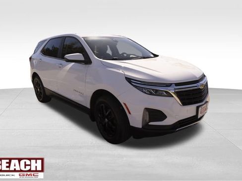 Used 2023 Chevrolet Equinox LT w/ LPO, Floor Liner Package image 1