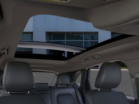 New 2025 Ford Escape SE image 22