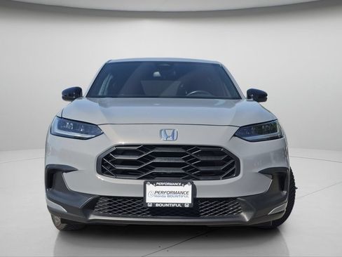 Certified 2023 Honda HR-V Sport image 3