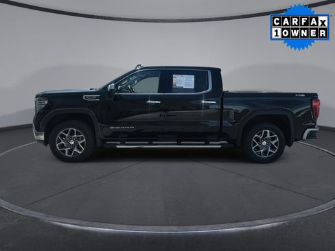 Used 2023 GMC Sierra 1500 SLT w/ SLT Premium Package AWD/4WD image 11