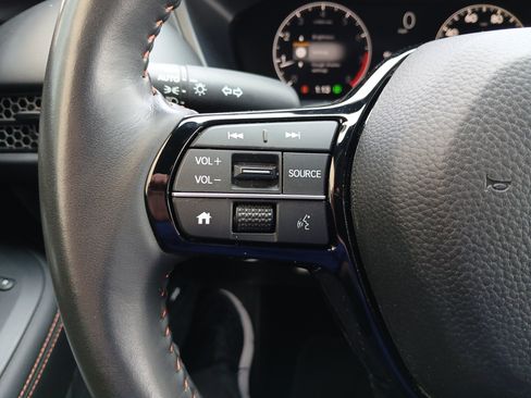 Used 2024 Honda HR-V Sport image 11