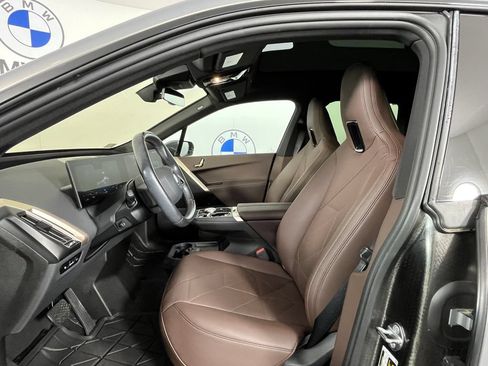 Used 2024 BMW iX xDrive50 AWD/4WD image 20