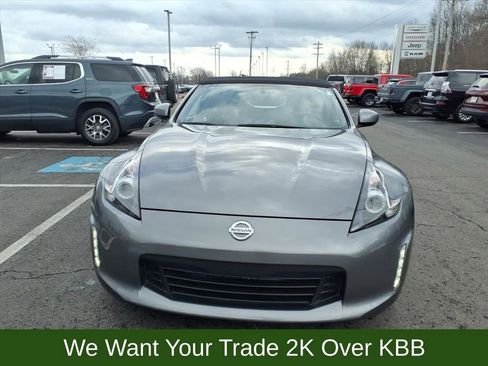 Used 2019 Nissan 370Z Touring Sport image 34