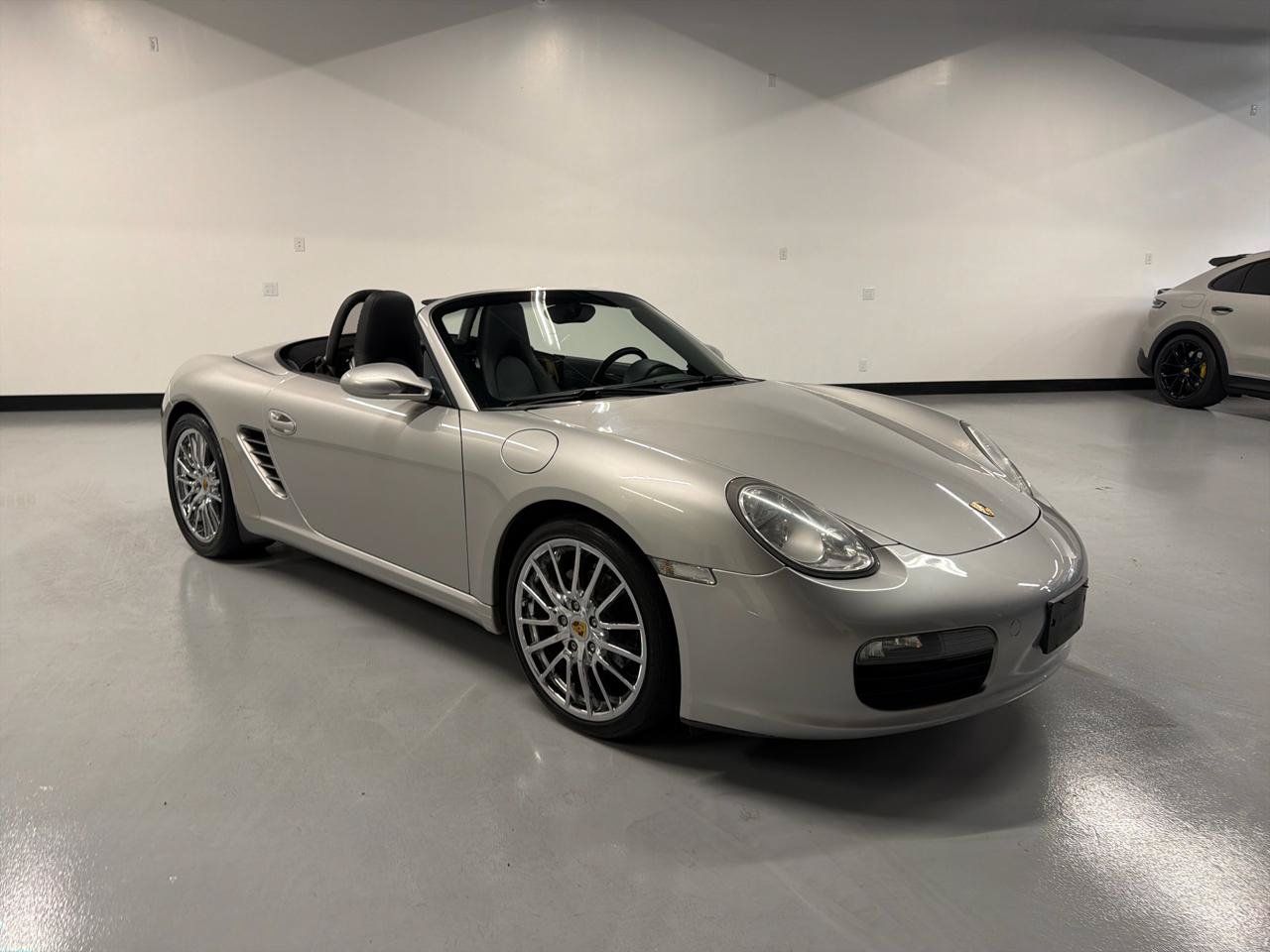 Used 2005 Porsche Boxster RWD image 12