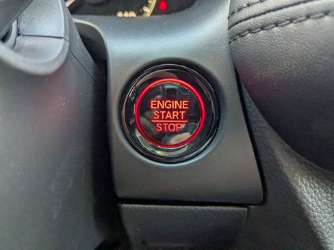 New 2026 Honda HR-V LX image 31