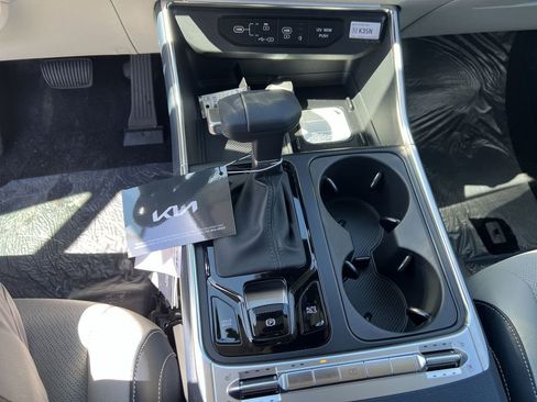 New 2026 Kia Carnival SX Prestige FWD image 20