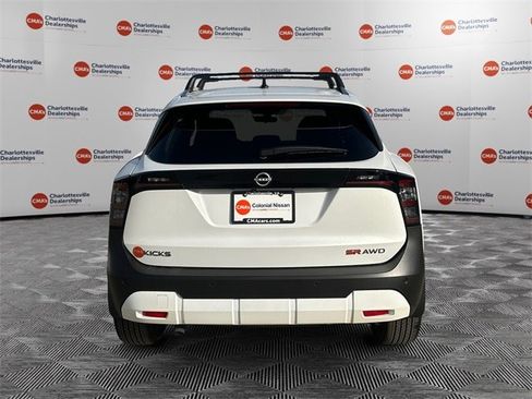 New 2026 Nissan Kicks SR w/ Cold Weather Package image 4
