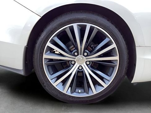 Used 2017 INFINITI Q60 w/ Premium Package image 10