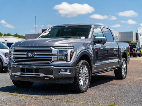 Used 2024 Ford F150 Platinum w/ Equipment Group 703A Plus AWD/4WD image 3