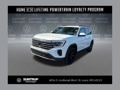 Used 2024 Volkswagen Atlas SE w/ Panoramic Sunroof Package