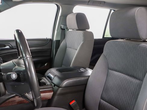 Used 2020 GMC Yukon SLE w/ Enhanced Driver Alert Package image 26