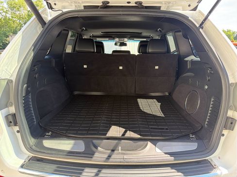 Used 2014 Jeep Grand Cherokee Limited AWD/4WD image 28
