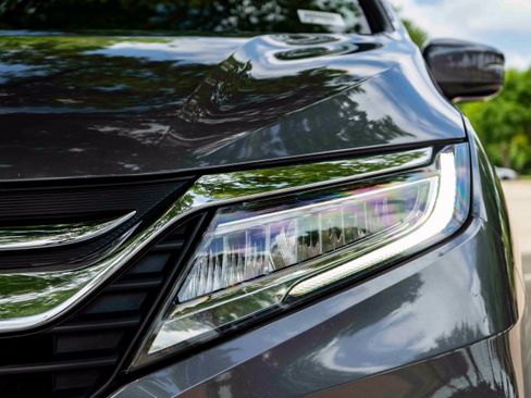 Used 2019 Honda Odyssey Elite image 11