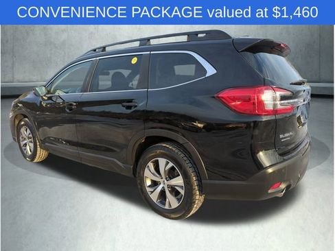 Used 2023 Subaru Ascent Premium w/ Convenience Package image 3