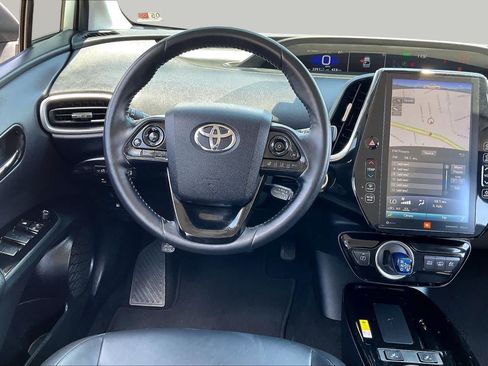 Used 2021 Toyota Prius Prime Limited FWD image 6