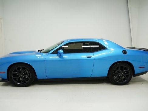 Used 2023 Dodge Challenger GT w/ Blacktop Package image 7