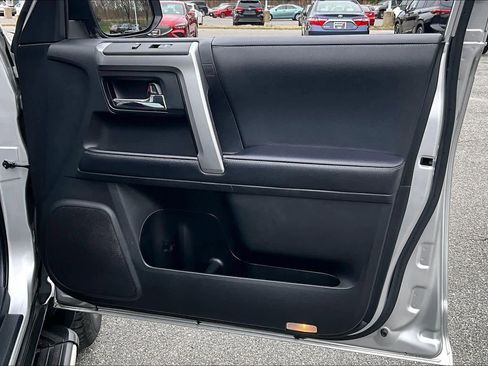 Used 2022 Toyota 4Runner SR5 Premium w/ Moonroof Package image 23