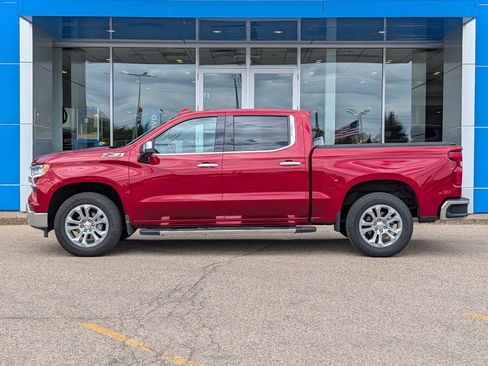Certified 2025 Chevrolet Silverado 1500 LTZ w/ LTZ Premium Package AWD/4WD image 5