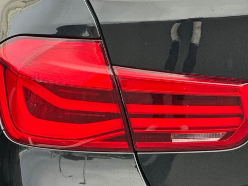 Used 2017 BMW 330e image 14