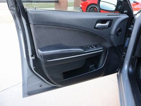 Used 2023 Dodge Charger SXT w/ Cold Weather Package RWD image 19