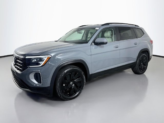 Used 2026 Volkswagen Atlas SE FWD image 4