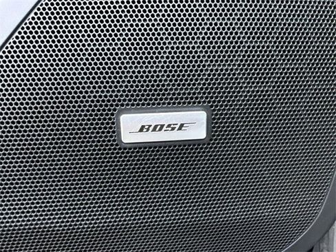 Used 2013 Cadillac XTS Luxury w/ Driver Awareness Package image 17