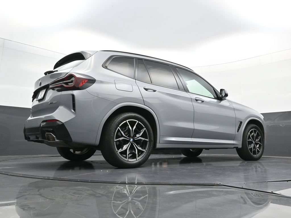 Used 2023 BMW X3 xDrive30i w/ M Sport Package AWD/4WD image 27