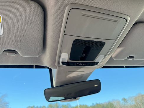 Used 2024 Honda CR-V EX-L image 24