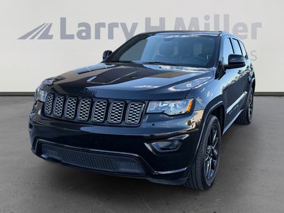 Used 2020 Jeep Grand Cherokee Altitude